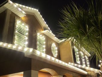 Christmas Lights installed in Apollo Beach by Dirty South Illumination